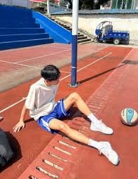 雷霆凭借亚历山大37分统治力，以122比95大胜开拓者，九连胜稳居西部前列。