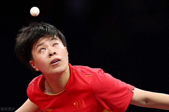 是换了双鞋 是换了双鞋