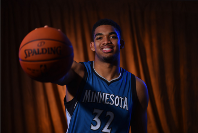 他经常鼓舞 他经常鼓舞