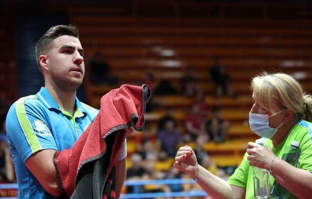 写不统一等 写不统一等